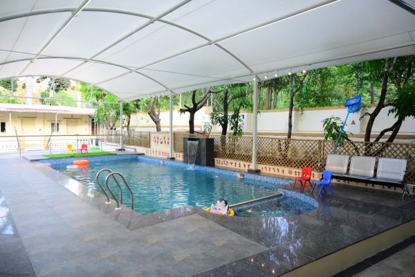 Sinhagad Farm & Villa